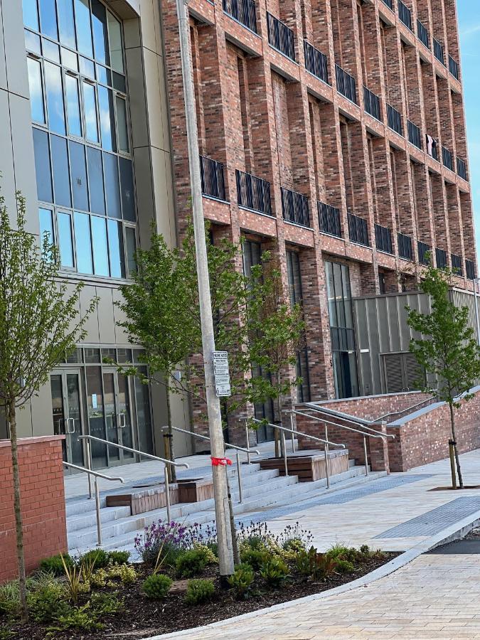Two Bedrooms Exquisite En-Suite Apartment Deansgate Manchester Exterior foto
